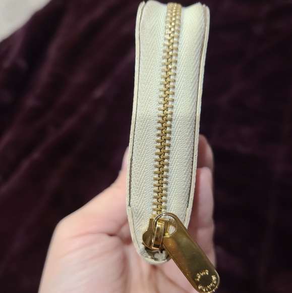 Sold - Picture 3 of 10